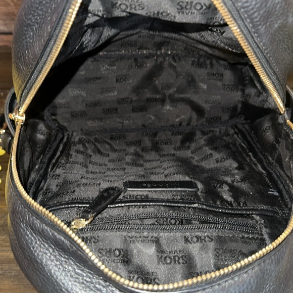 MICHAEL KORS Abbey Medium Studded Black Pebbled Leather Backpack! - Picture 8 of 9